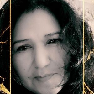 Meet your Posher, Juana